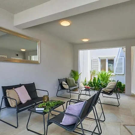 Palm Tree Apartments Dubrovnik Room photo
